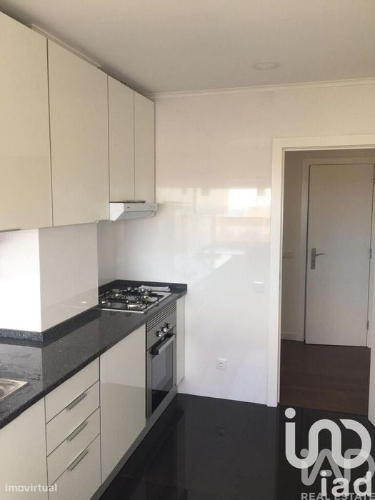 Apartamento T3 em São Sebastião de 110 m2