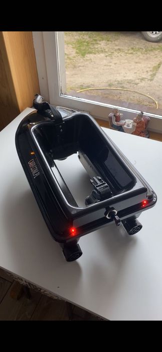 Łódka zanętowa Boatman actor plus