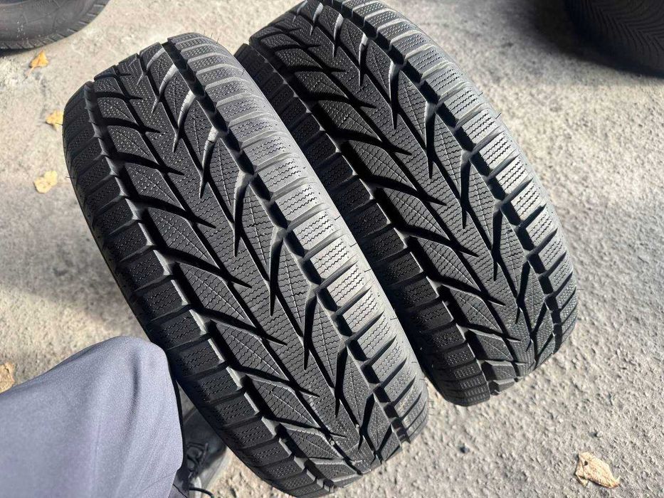 Шини зима 205/55/R16 Toyo Snowprox 8мм