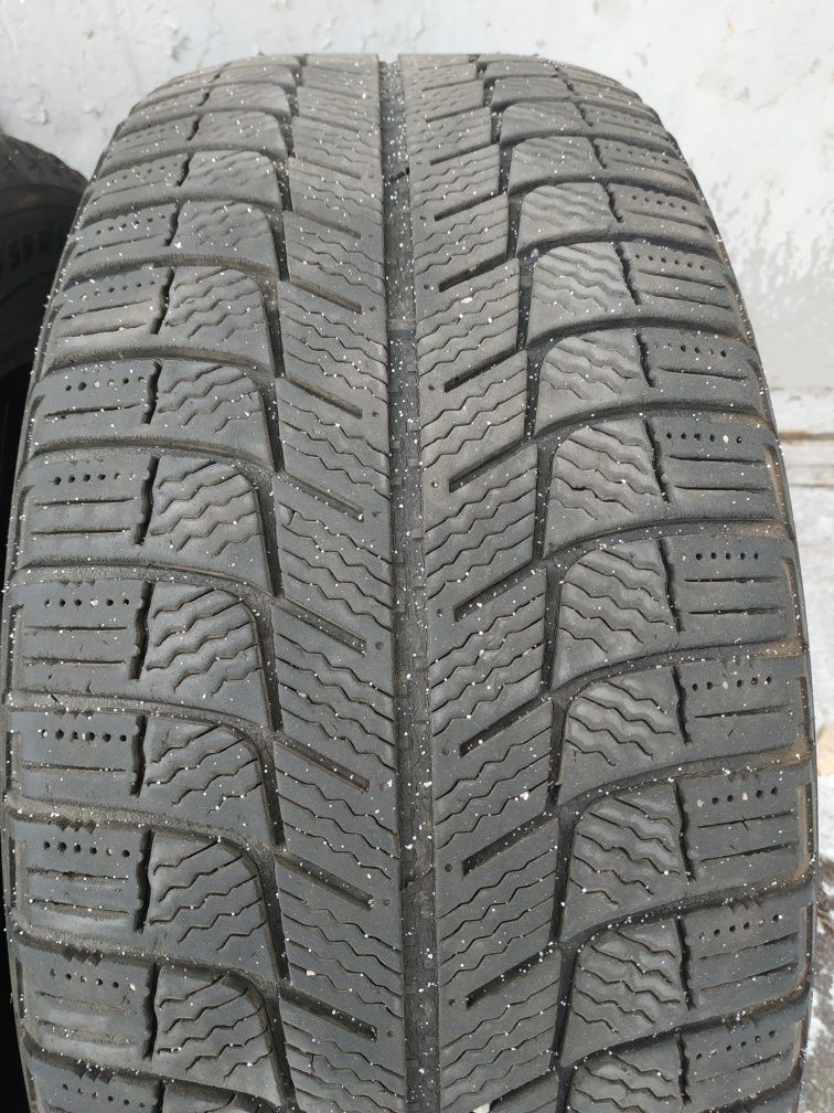 Шины Michelin 205/55/rR6, 94H