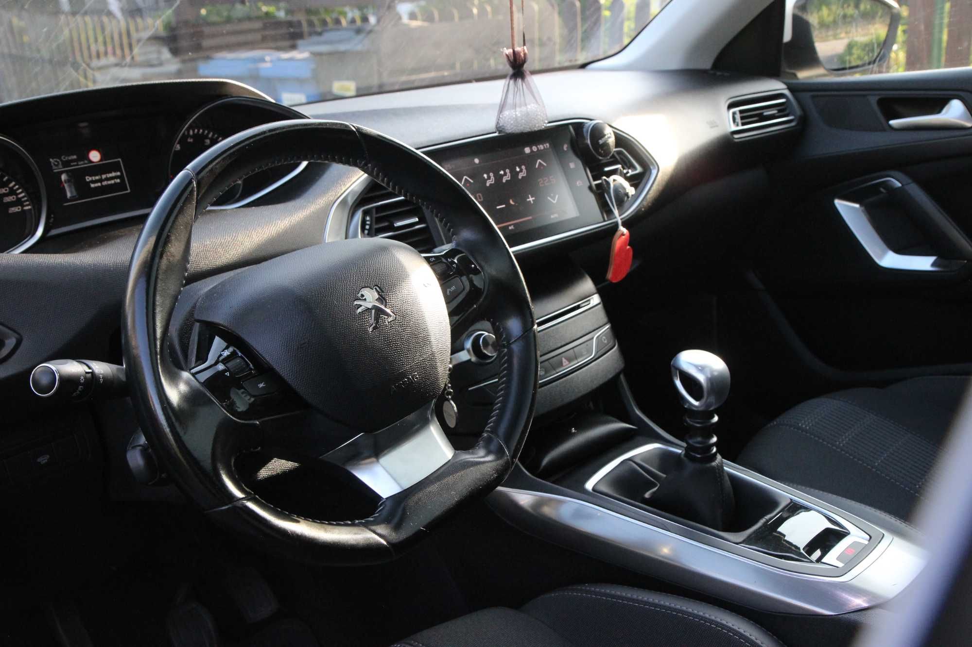 Peugeot 308 1.2 PureTech Active