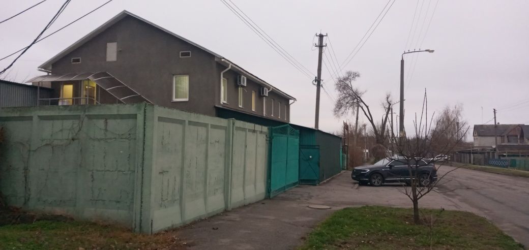 Сдам Базу Склады 500кв.+Офисные помещения 200кв.м. ул.Зачиняева.