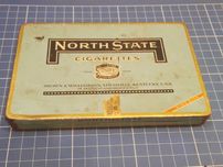 stare pudełko metalowe po papierosach NORTH STATE BROWN & WILLIAMSON
