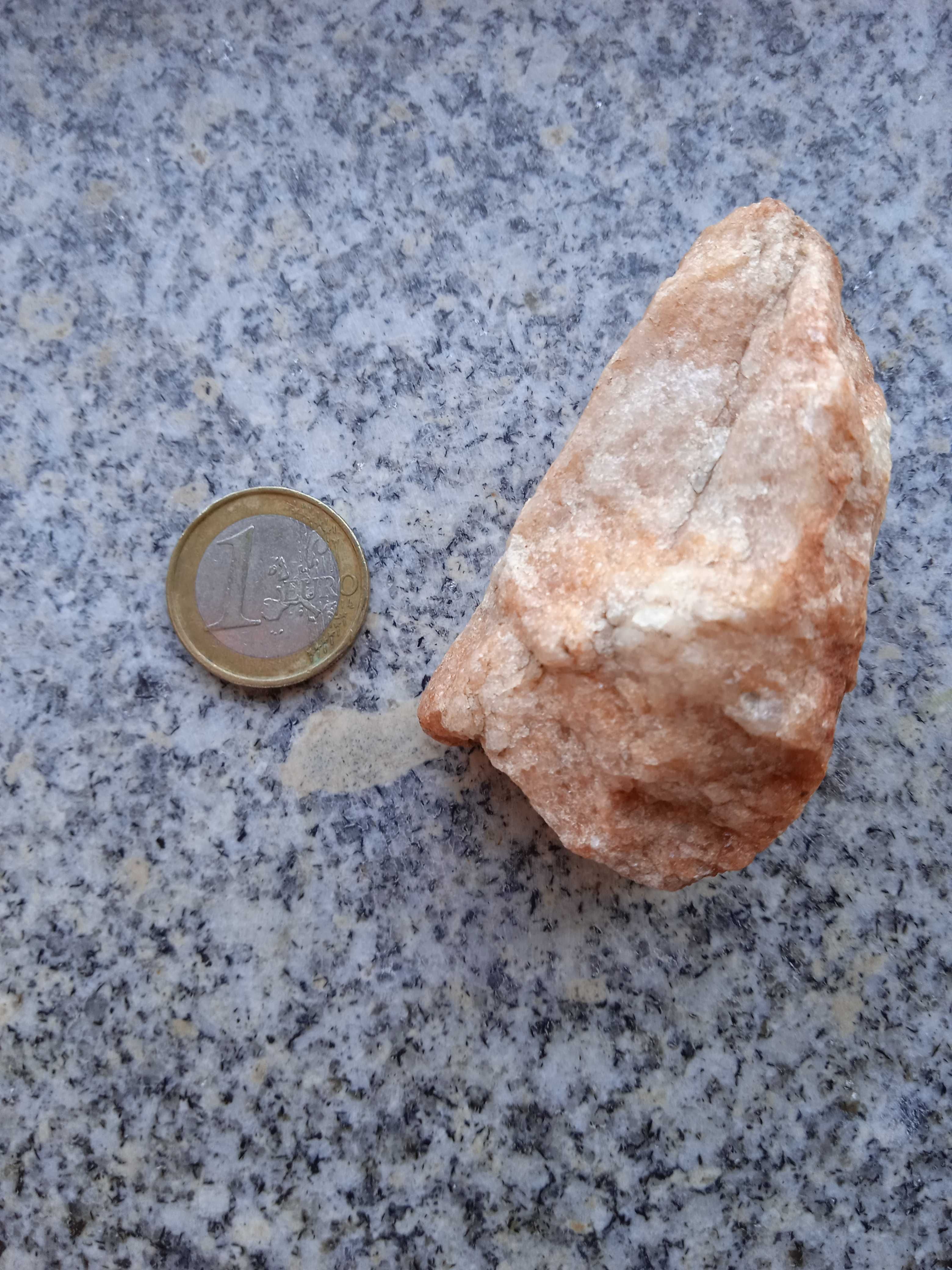 Rochas e Minerais - Calcite Vermelha