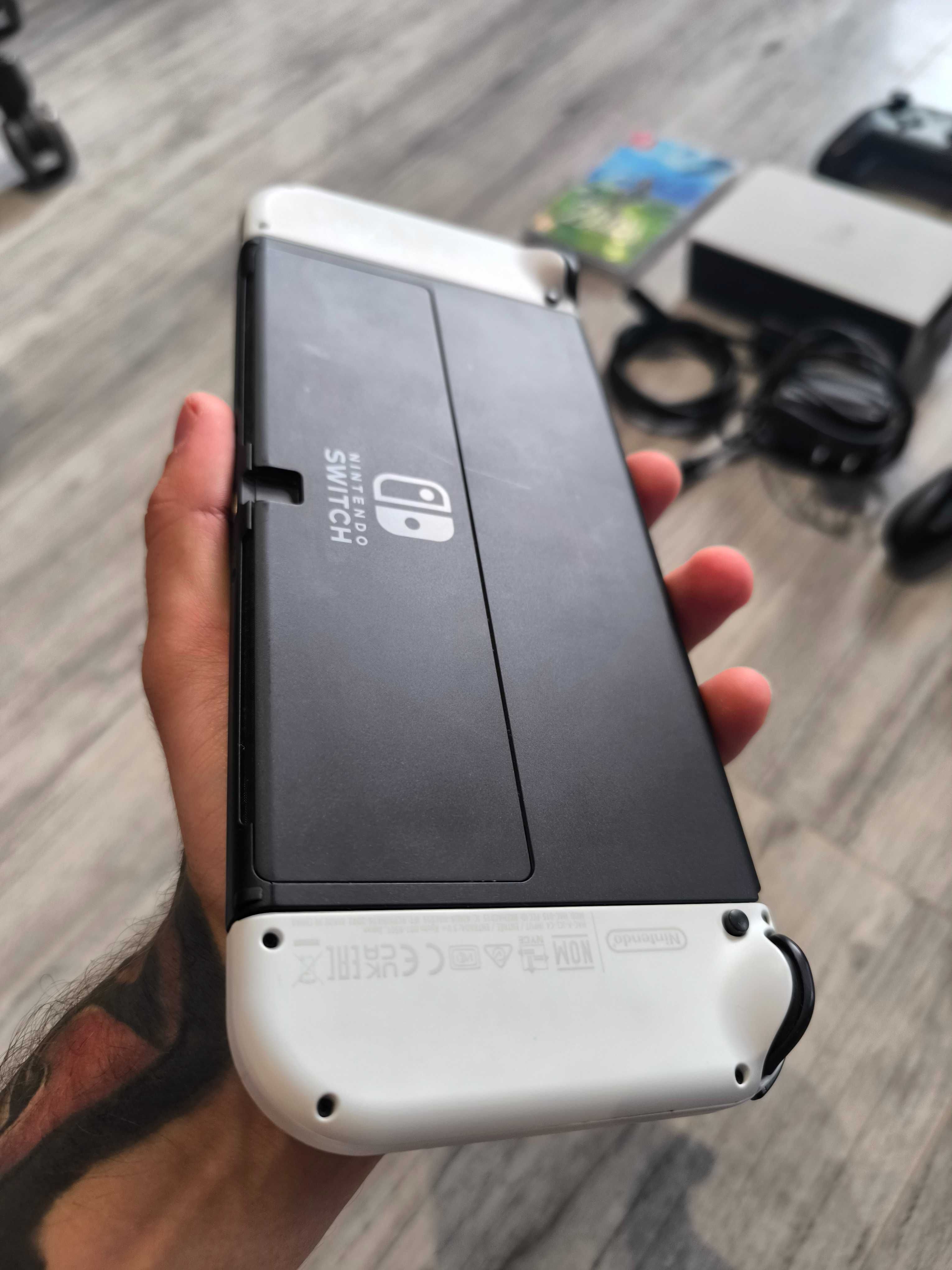 Nintendo Switch OLED + Gra i Controller