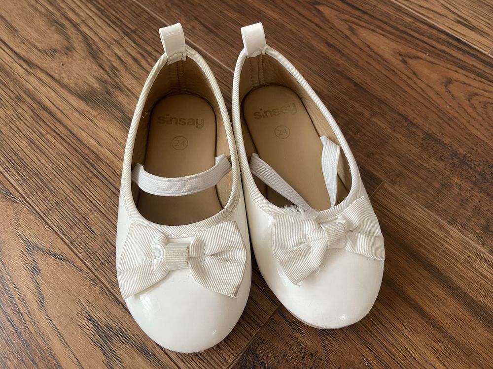 Buty dla dziewczynki
