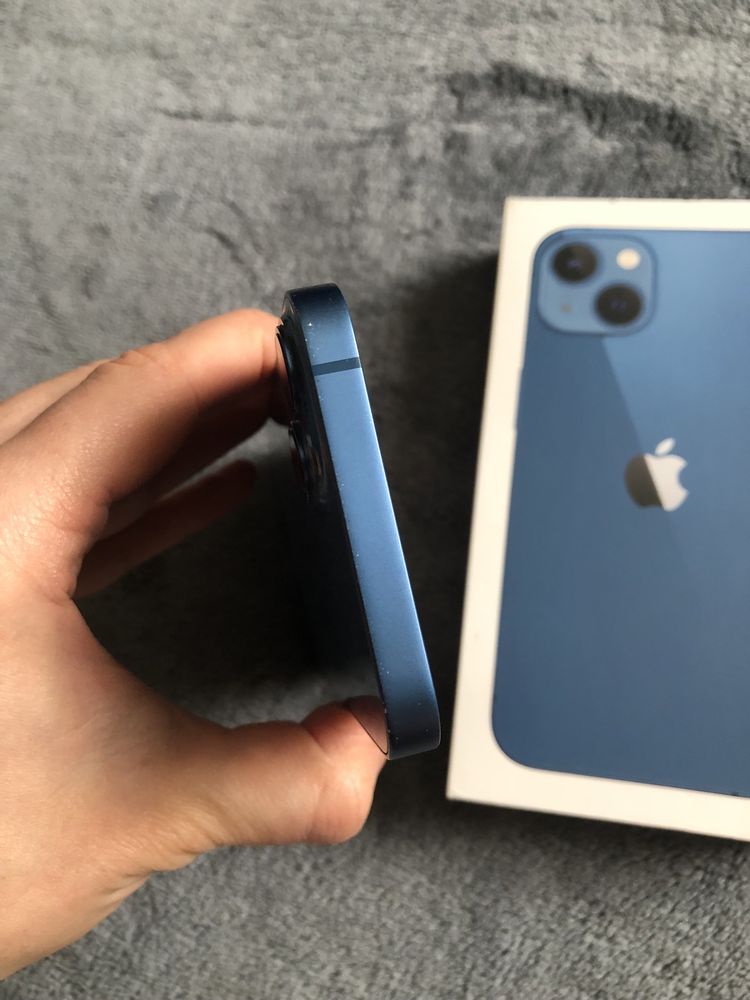 iPhone 13 - 256GB - Niebieski - 89% Baterii