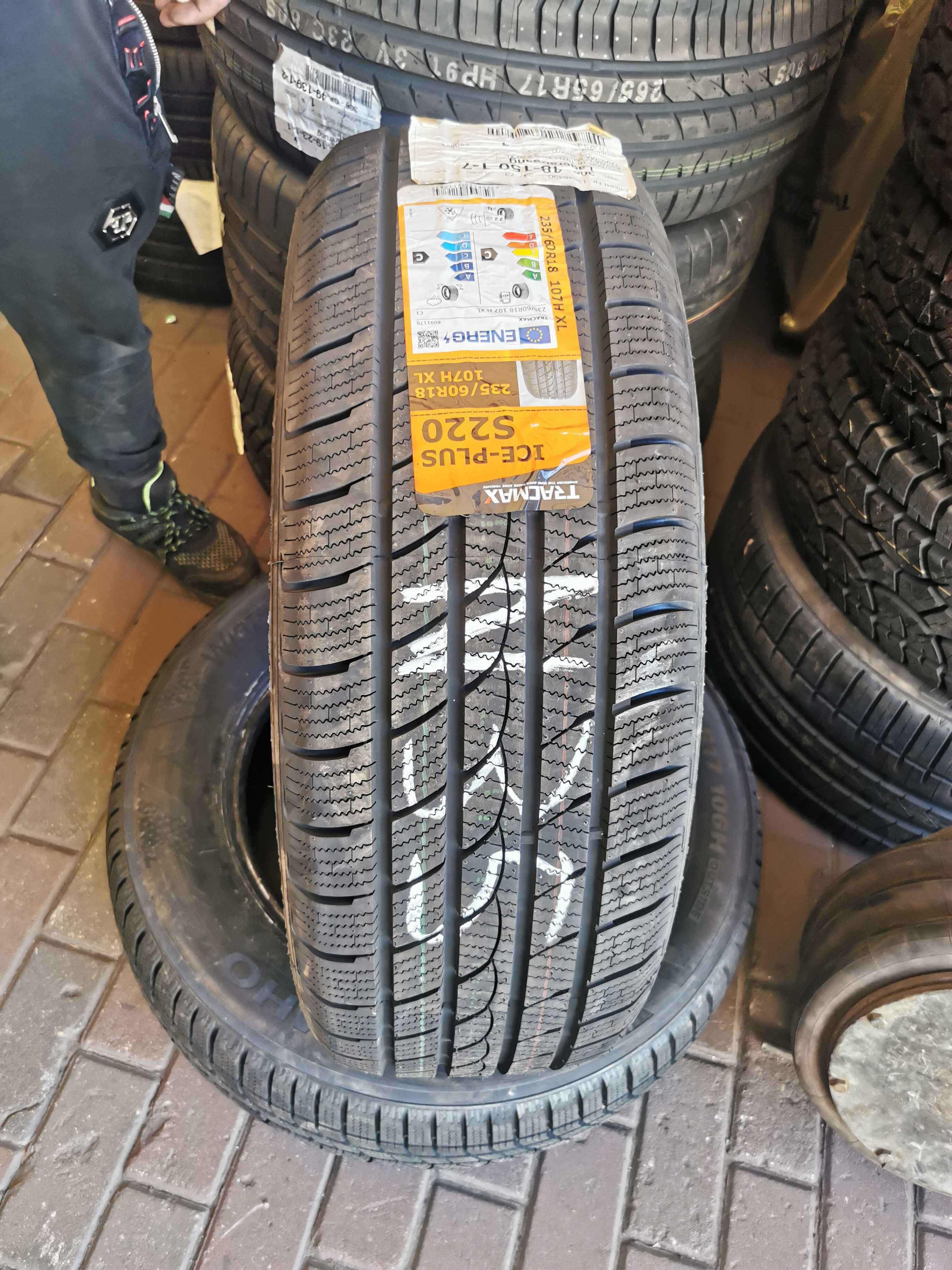 N35 235/60/18 TRACMAX ICEPLUS SZ20, 1szt