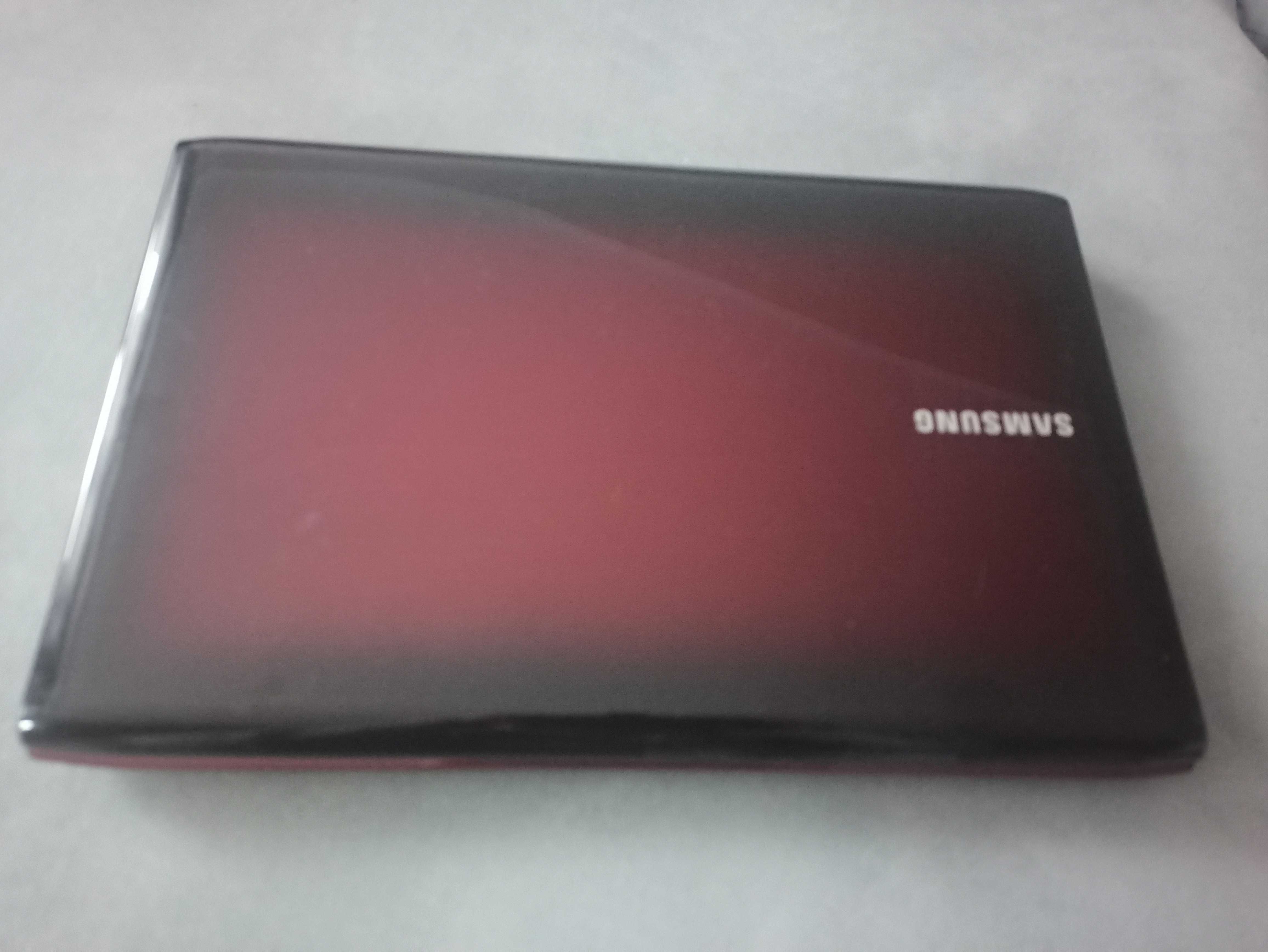 Sprzedam laptop Samsung R580