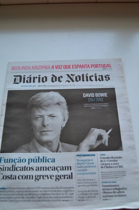 Jornal Diario de Noticias David Bowie