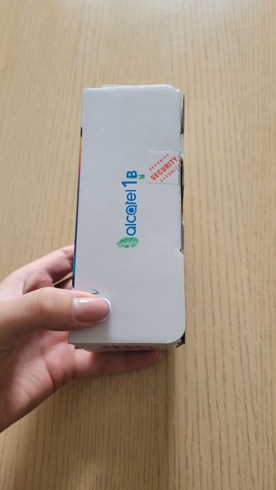 Telefon Alcatel 1B