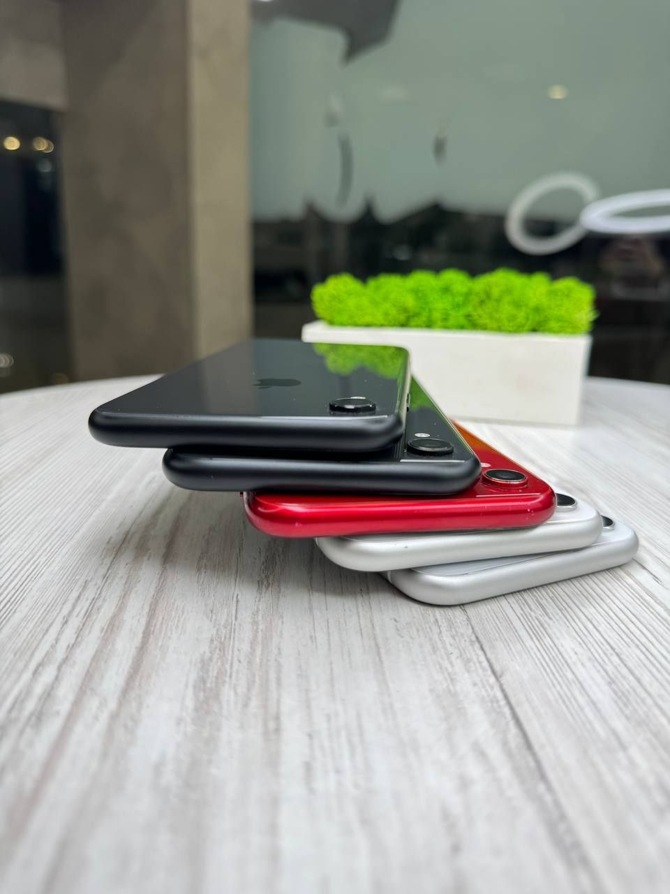 Apple iphone xr 64/128 gb black white red neverlock айфон хр XR 64