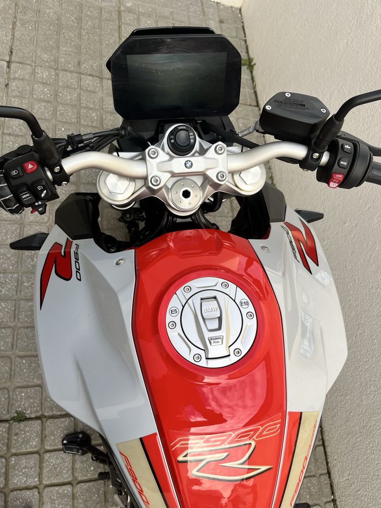 Bmw f900r Roadster