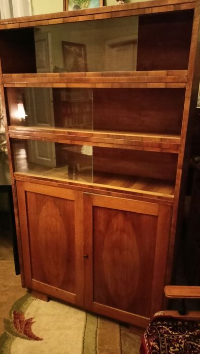 Меблі віддам даром