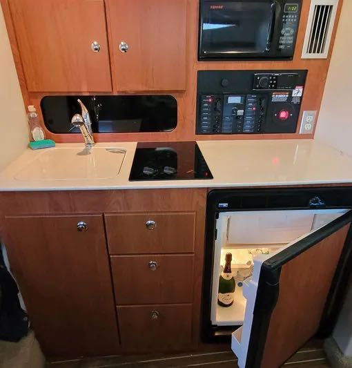 Jacht motorowy BAYLINER 340