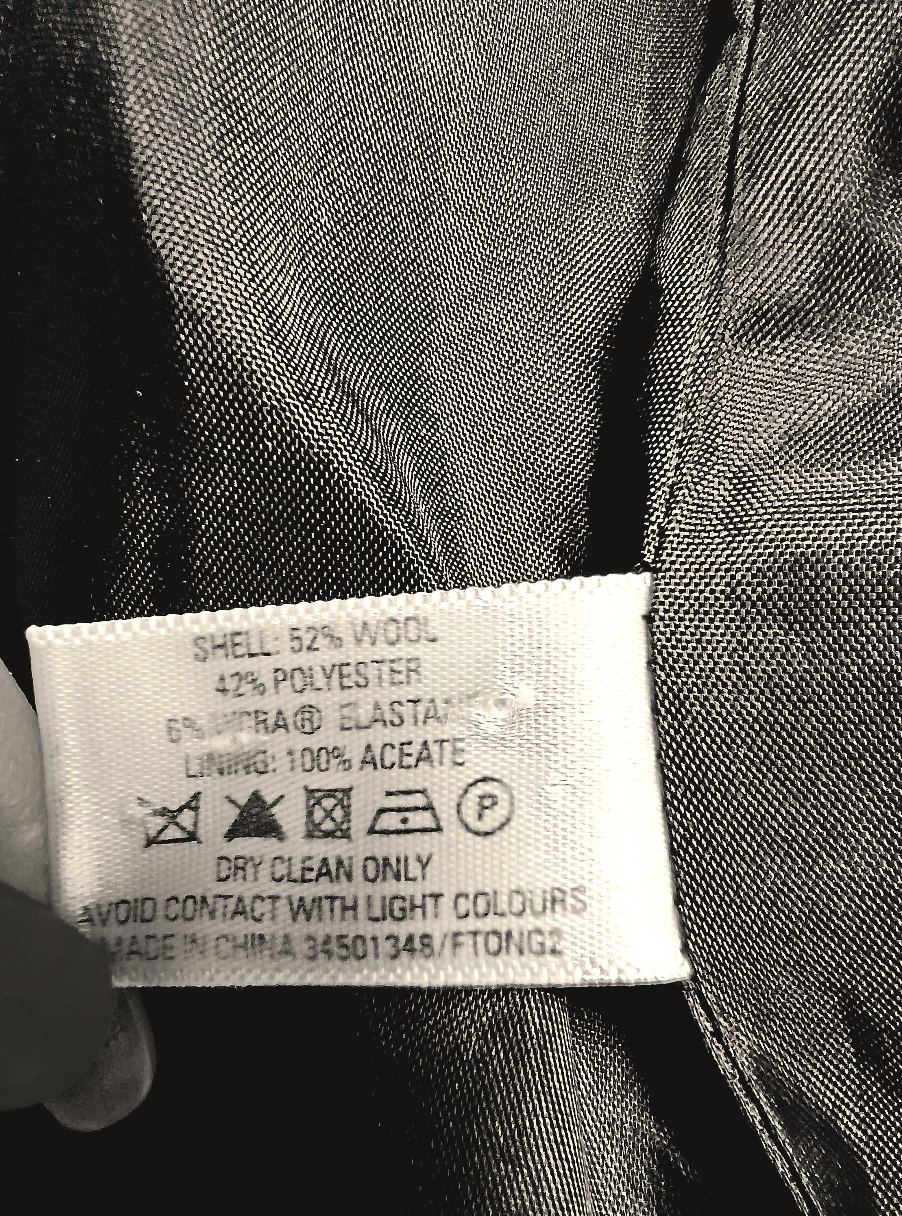 Marynarka żakiet XS S krótka elegancka z białym obszyciem wełna acetat