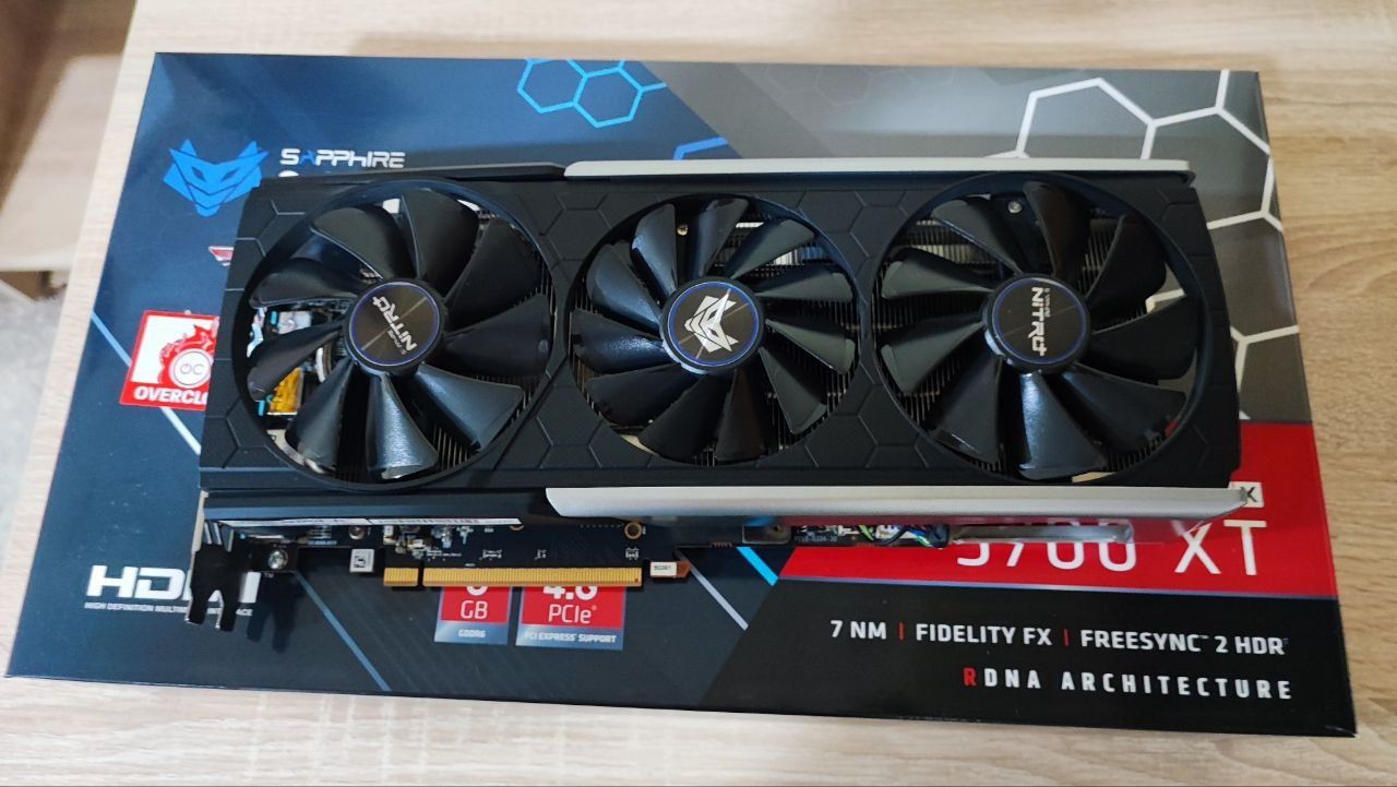 Sapphire Nitro+ Radeon RX 5700 XT с 8 ГБ видеопамяти GDDR6.