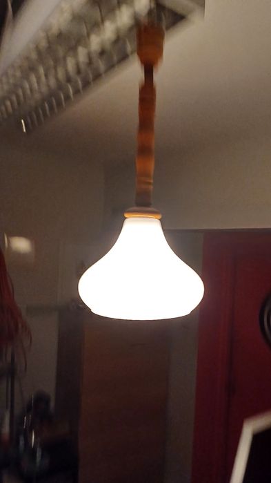 Lampa wisząc z czasów PRL