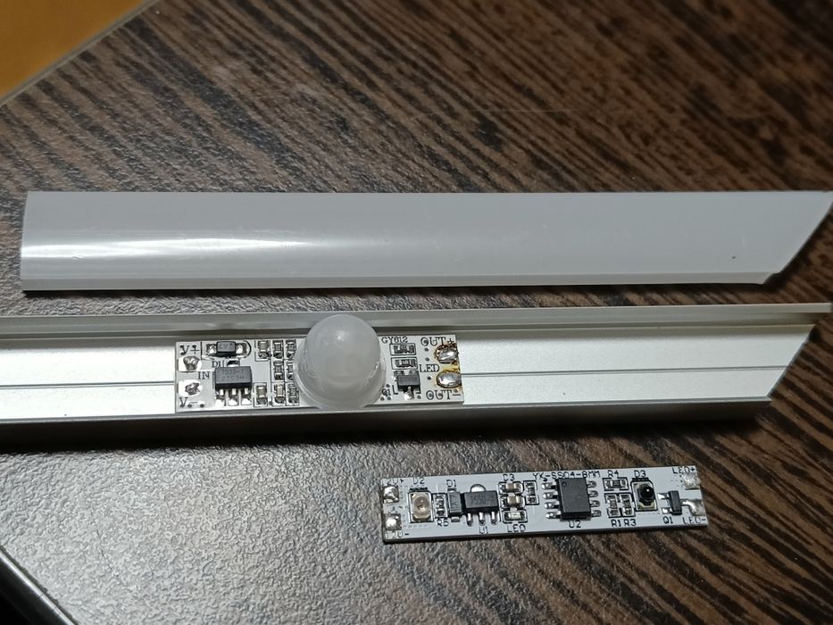Инфракрасный датчик движения, PIR для светодиодных лент