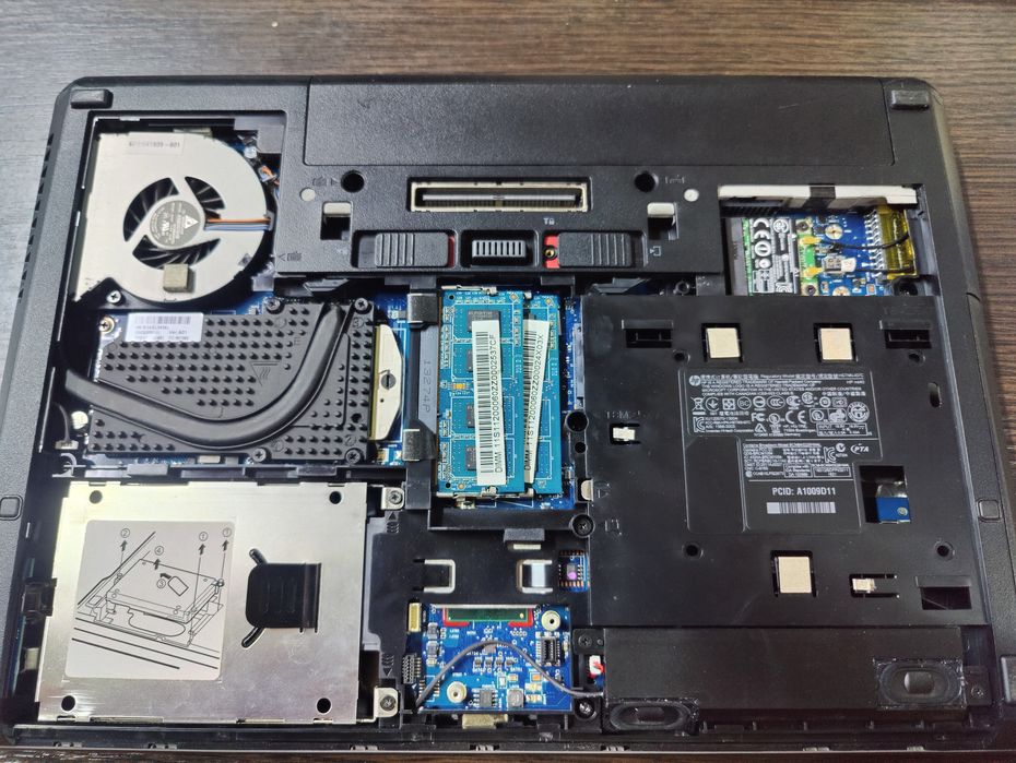 Не включается! Ноутбук HP MT40 Probook/14"/ i5 / RAM 4 ГБ