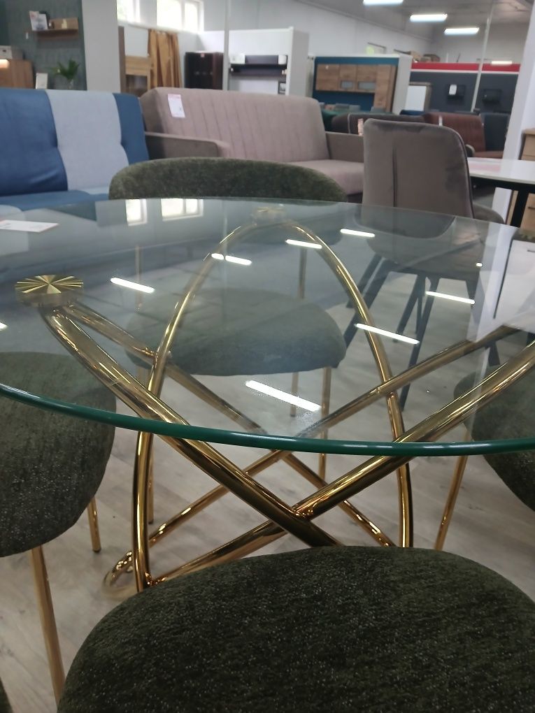 Stół okrągły że szklanym  blatem-stylu glamour+4 krzesła