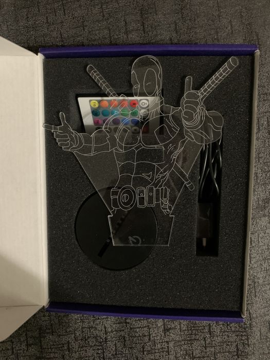 Новый светильник дэдпул !