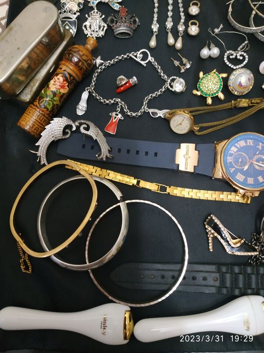 Бижутерия,часы,серебро