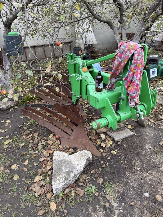 Плуг Велес Агро 3+1