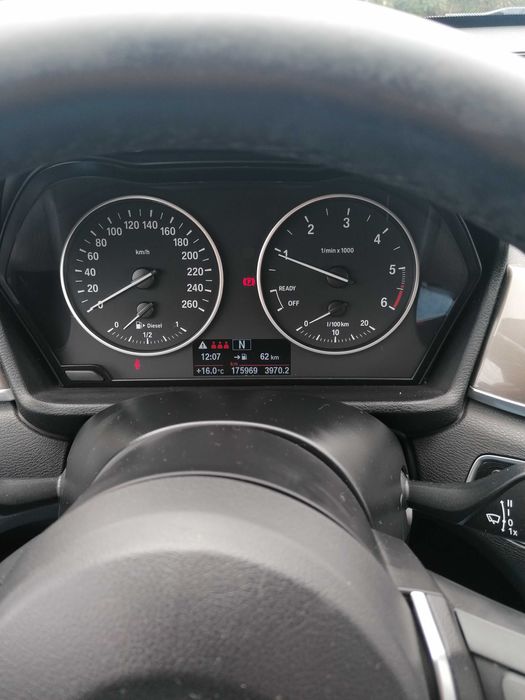 BMW X1 em bom estado