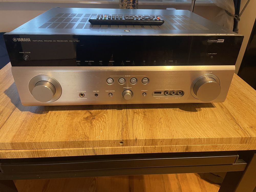 Amplituner Yamaha 7.2 RX-V767 HDMI + Pilot