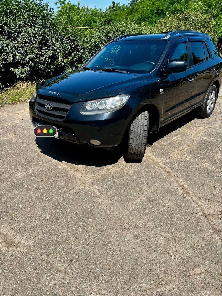 Продам Hyundai Santa Fe, 2007 года