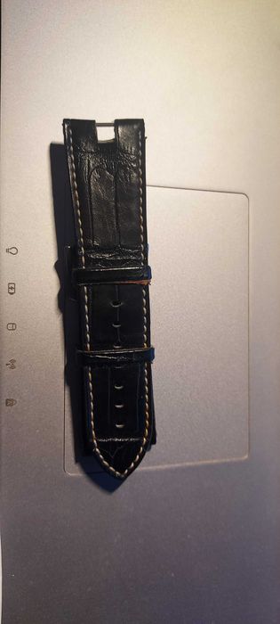 Pulseira em pele 27mm