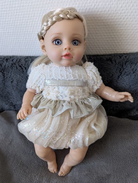 Лялька Sennby toys Reborn