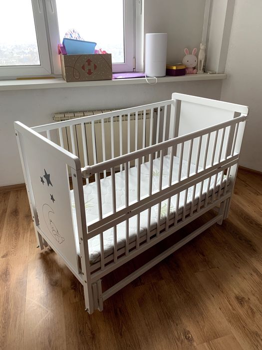 Дитяче ліжечко ТМ Дубок Ведмедик з відкидною боковою стороною