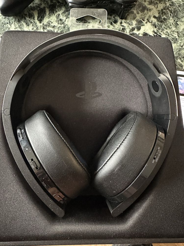 STUDIO GIER Słuchawki Platinum CECHYA-0091 Ps4 slim Pro Ps5 jak nowe