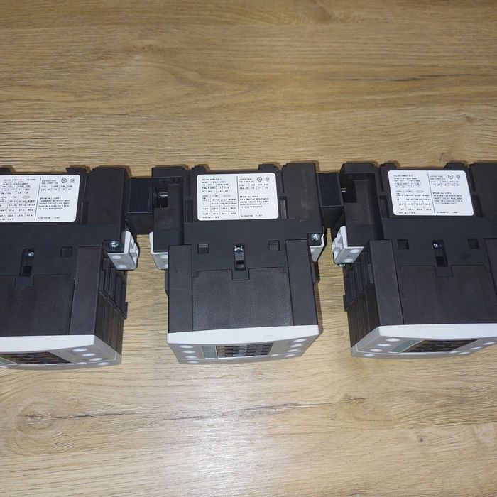 Stycznik Siemens Sirius 3RT1535-1AP00 2NO 2NC