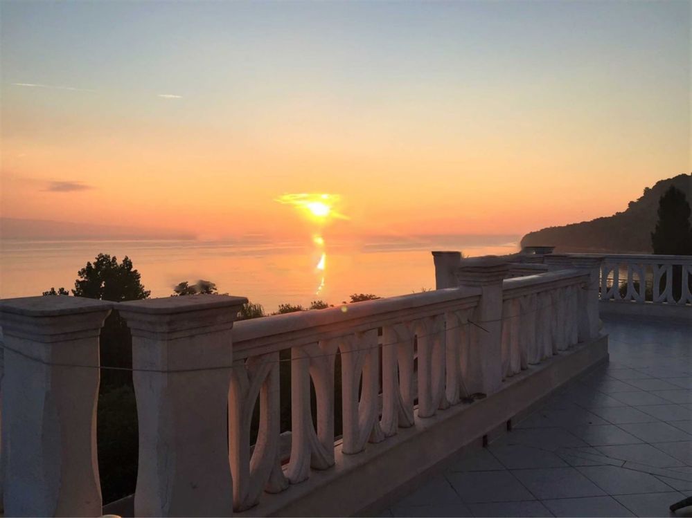 ЖК South Bay Аспарухово Варна Болгария квртира 1 спальня+кухня студия