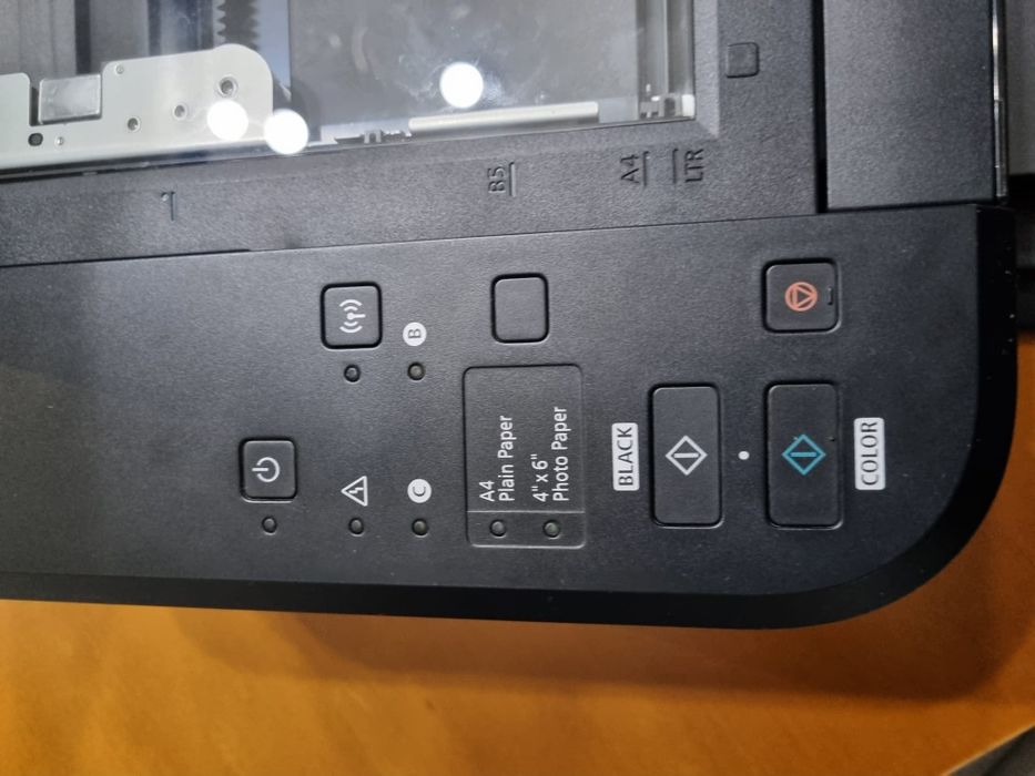 Impressora CANON MG3650 com avaria
