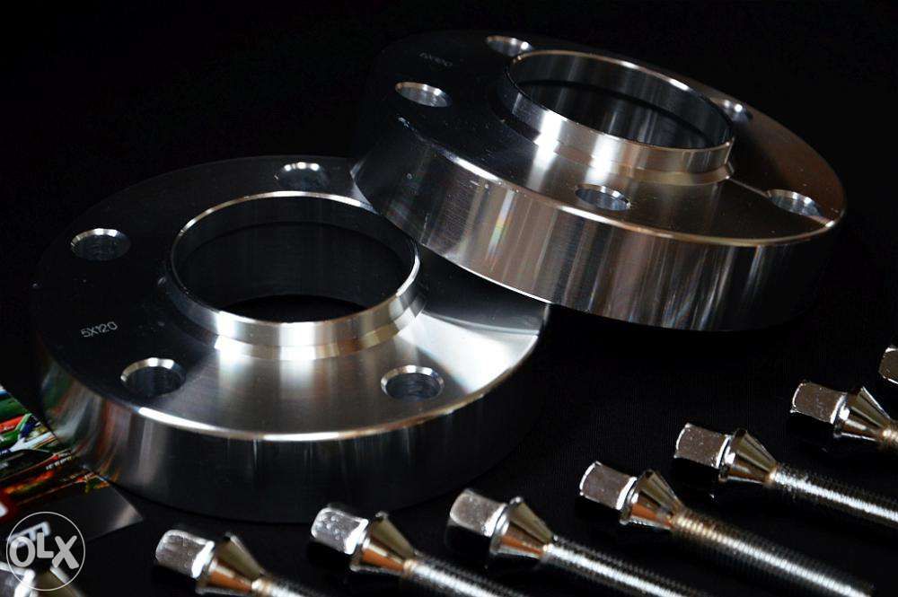 DYSTANSE ALU do poszerzenia osi BMW E30 E82 E60 E32 E65- 15,20,25,30mm
