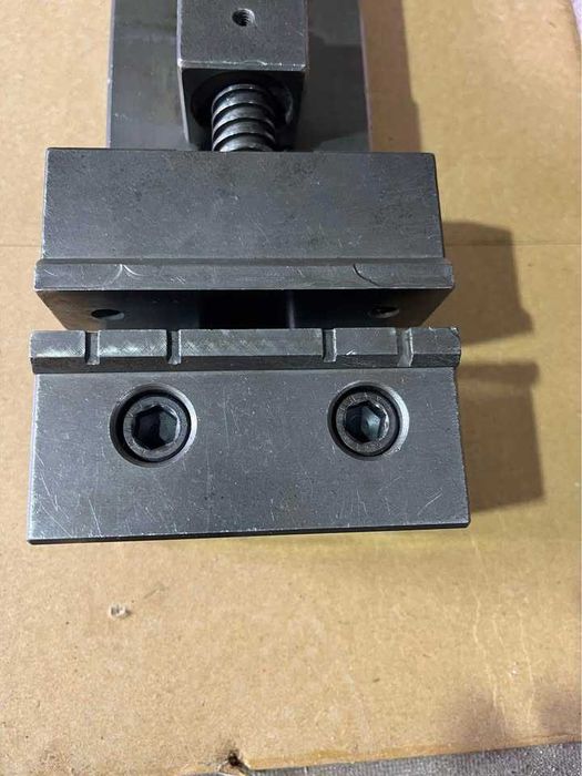 Prensa de aperto para fresadora