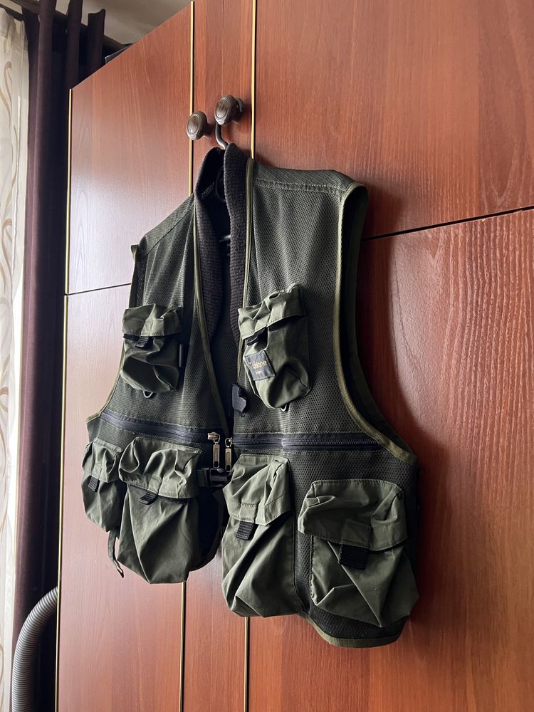 gorpcore style жилетка безрукавка made in UK