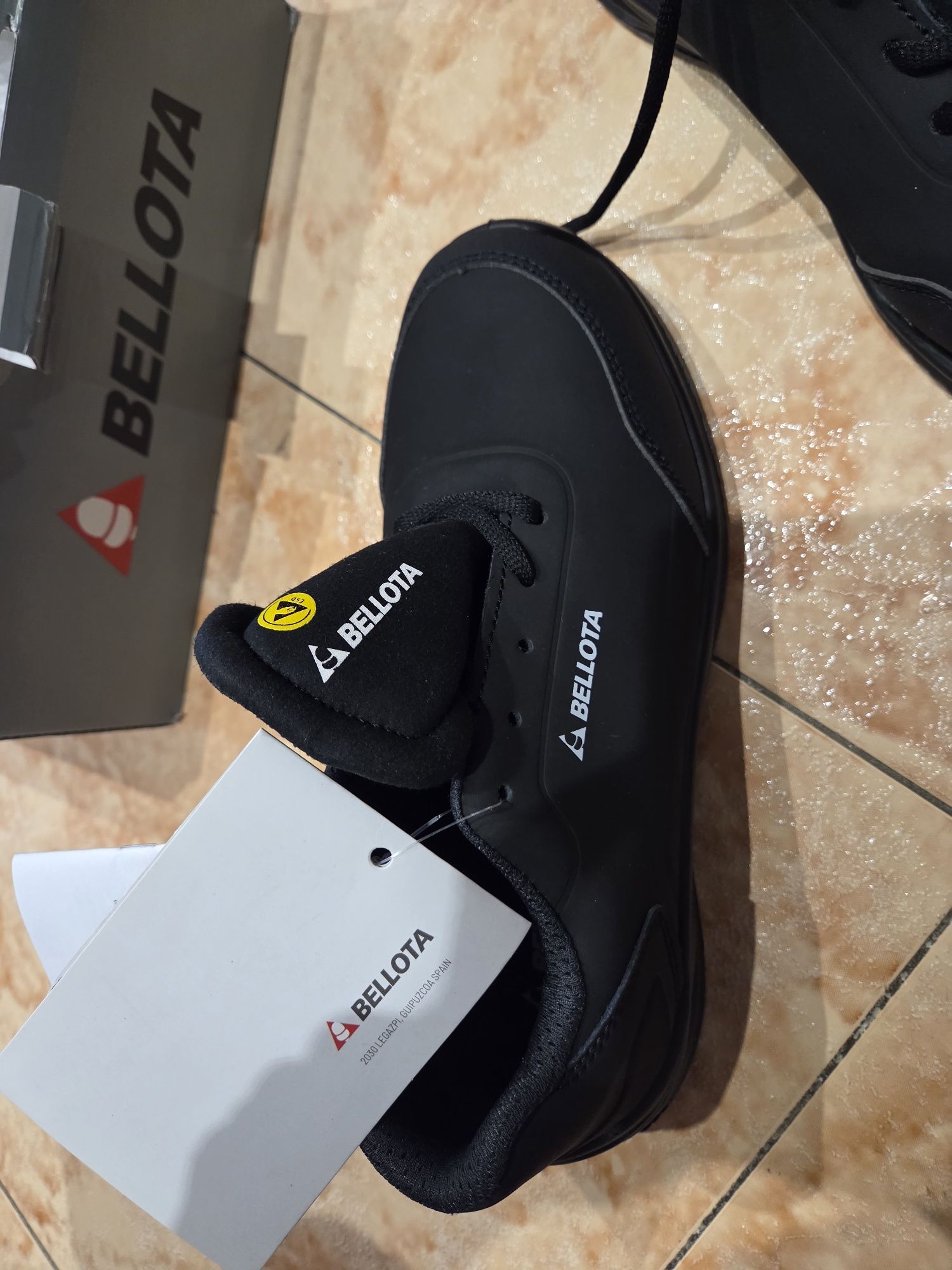 Sapatos seg mulher n 39
