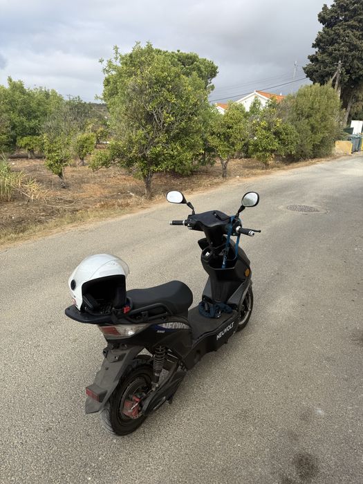 Moto elétrica scooter