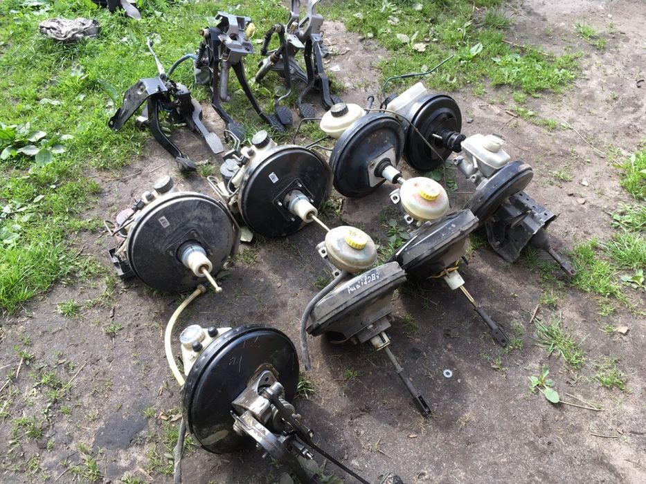 ВУТ Вакуум усилитель тормозов Б5 А4 А6 С5 Omega Vectra Scenic W211/222