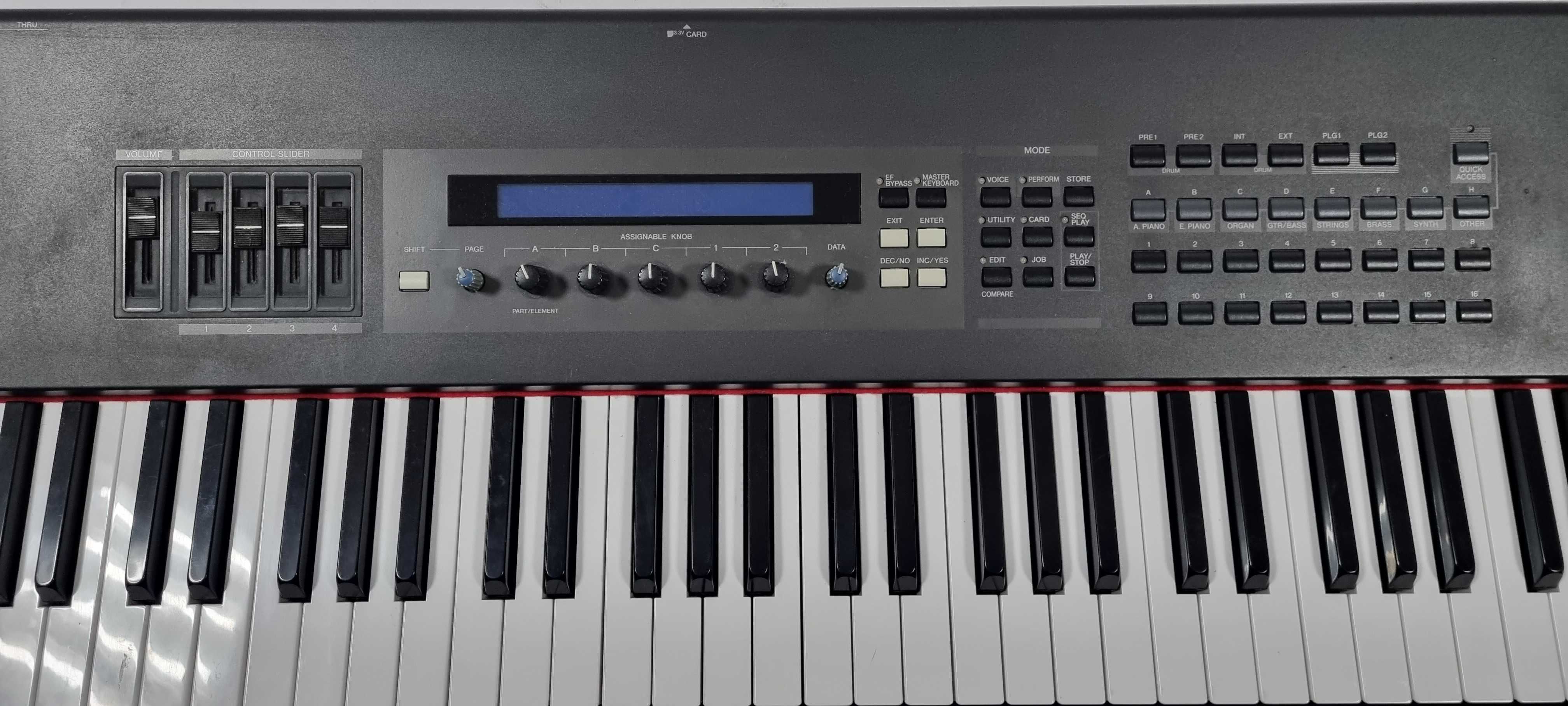 Syntezator Yamaha S80 - klawiatura ważona dynamiczna  88 klawiszy