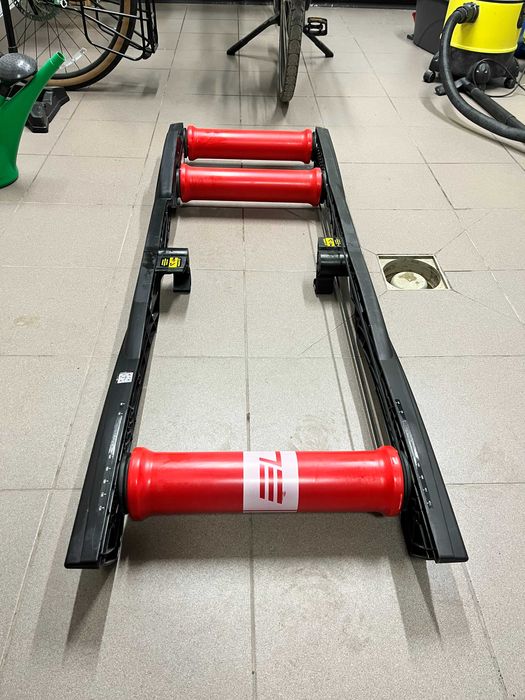 Trenażer rolkowy ELITE Arion MAG