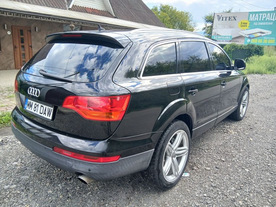 В продажі Q7 2007року з двигуном 3.0тді в хорошому робочому стані.