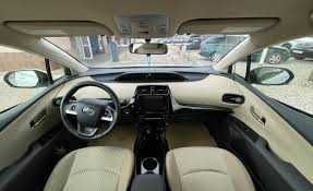 Сдам в аренду  Toyota Prius(тойота приус) 50. 2018 року