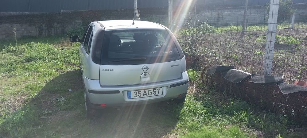 Corsa C 2004 a gasolina à venda