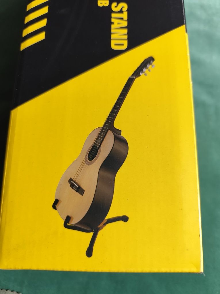 Hercules GS401BB statyw do gitary akustycznej.